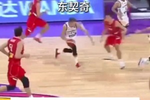 詹姆斯被湖人官博除名？为何老詹得不到效力过球队的尊重？